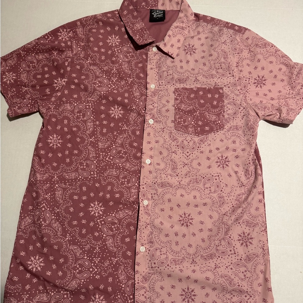 Original Deluxe Pink Bandana SS Dress Shirt,‎ Large Button Down #864